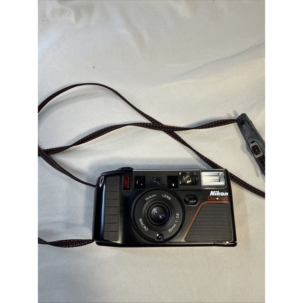 Nikon Camera One Touch 35mm f/2.8 Point & Shoot Film For Parts Or Repair